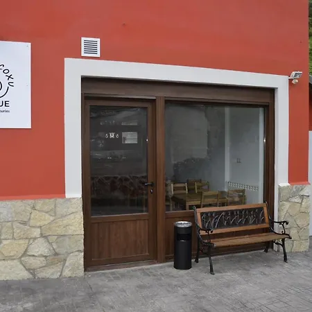 Хостел Albergue Cascoxu Llanos de Someron